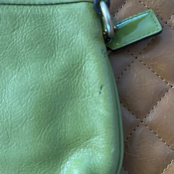 Coach MINT GREEN  Pleated Leather Wristlet - Picture 5 of 8